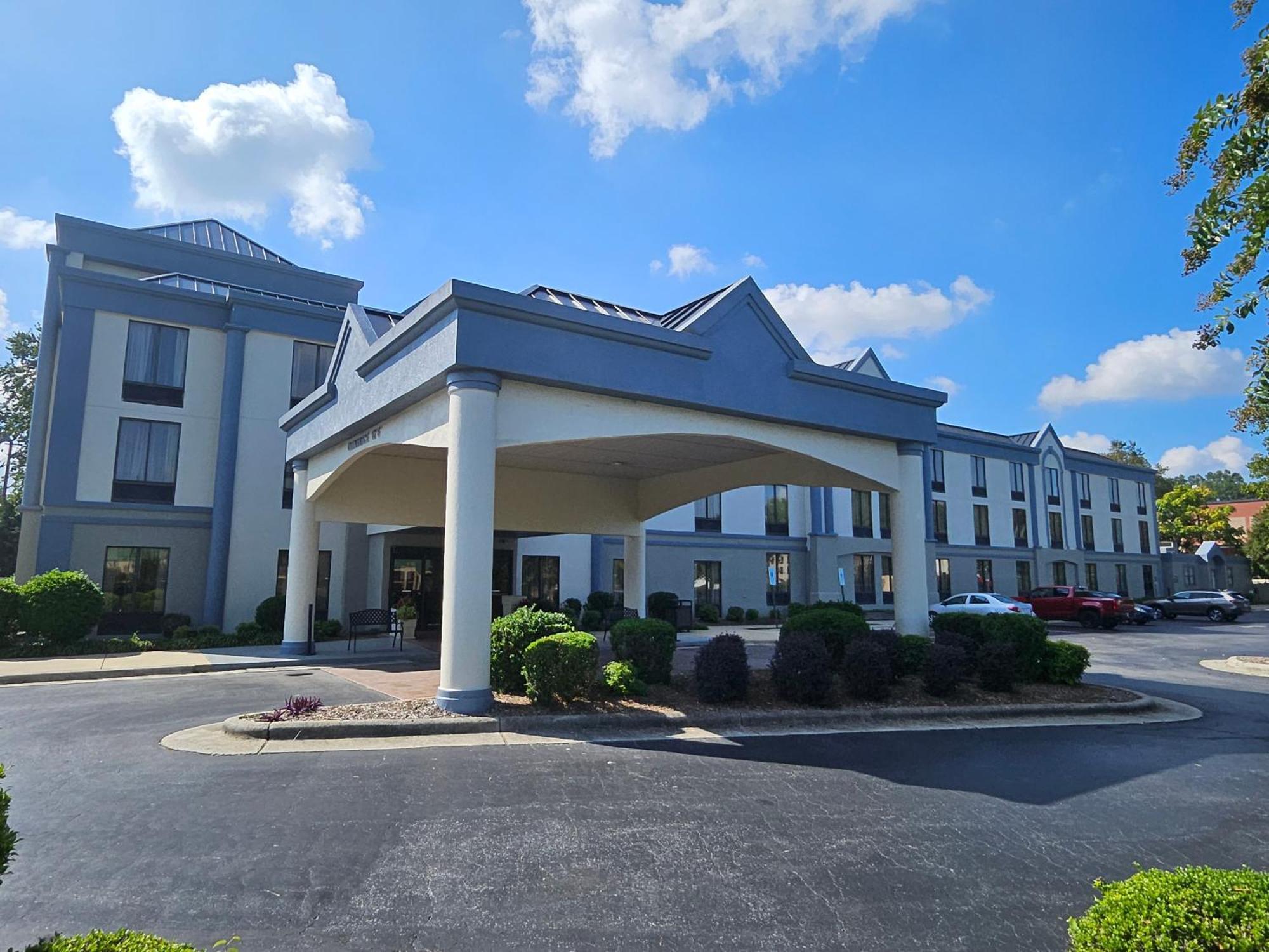 Greensboro/Coliseum Area Hotel Exterior foto